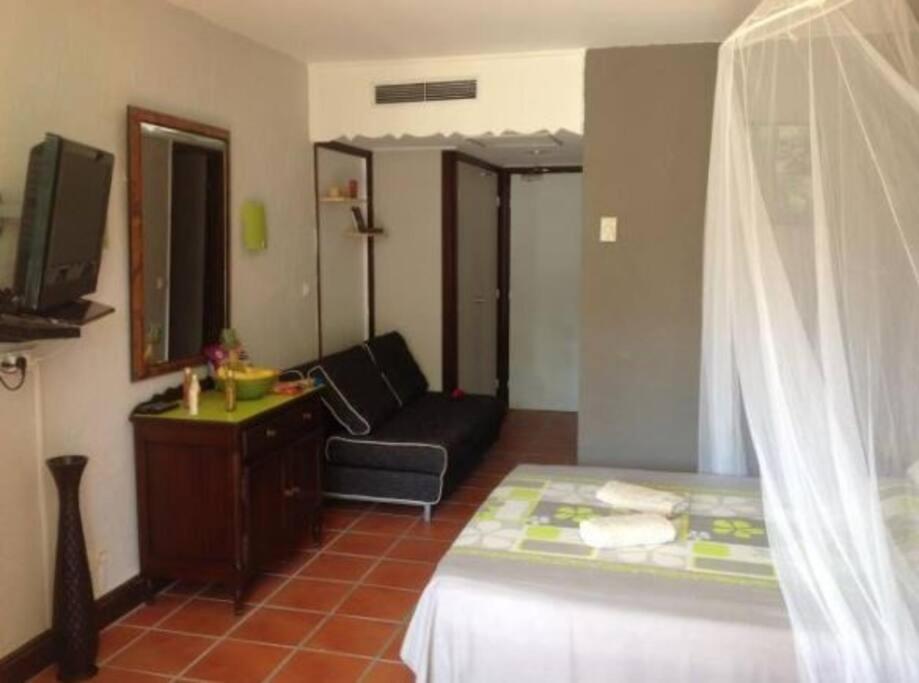 Calme Et Volupte Apartment แซงต์-ฟรองซัวส์ ภายนอก รูปภาพ